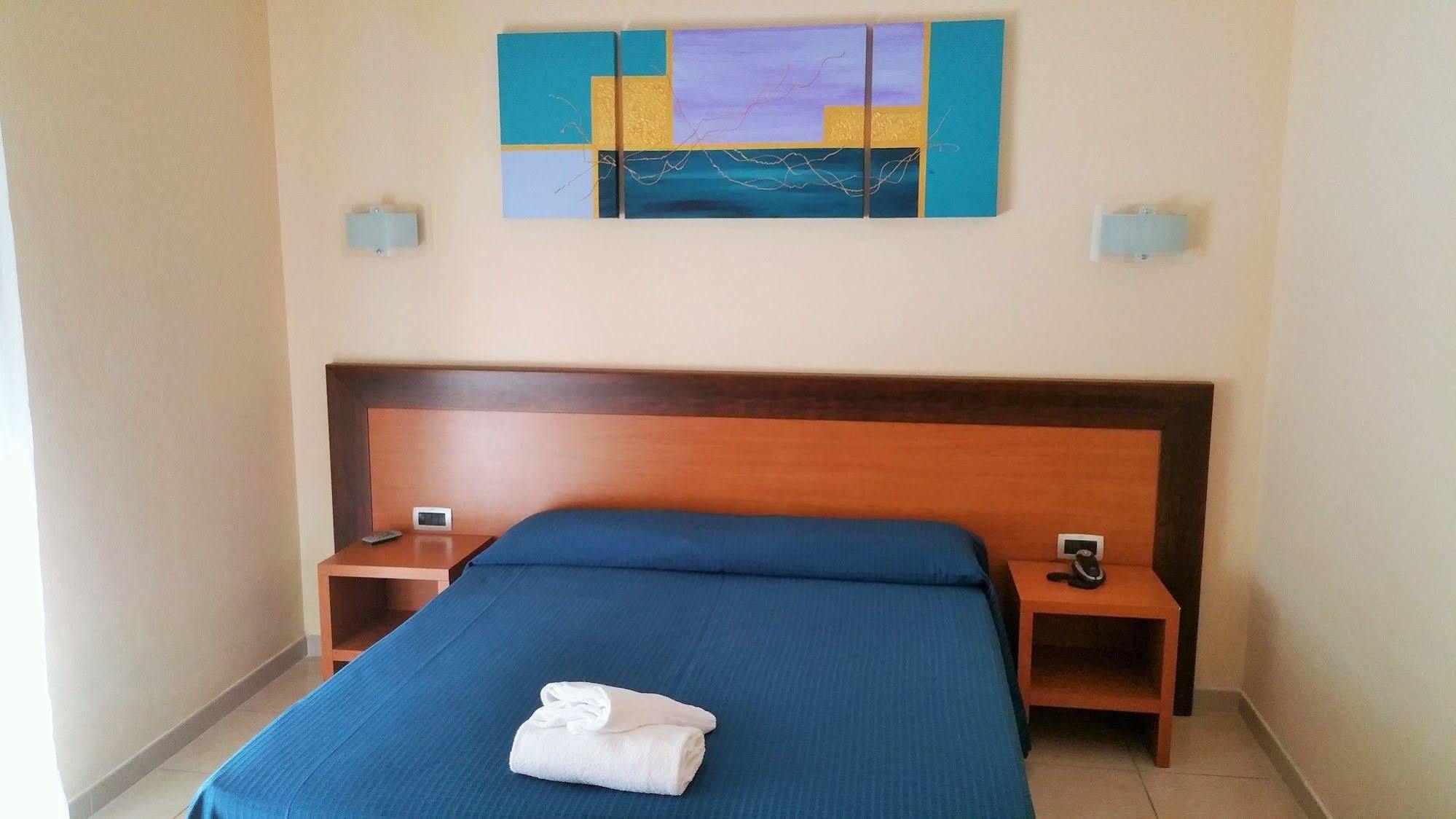 אוטרנטו Hotel Club Koine מראה חיצוני תמונה
